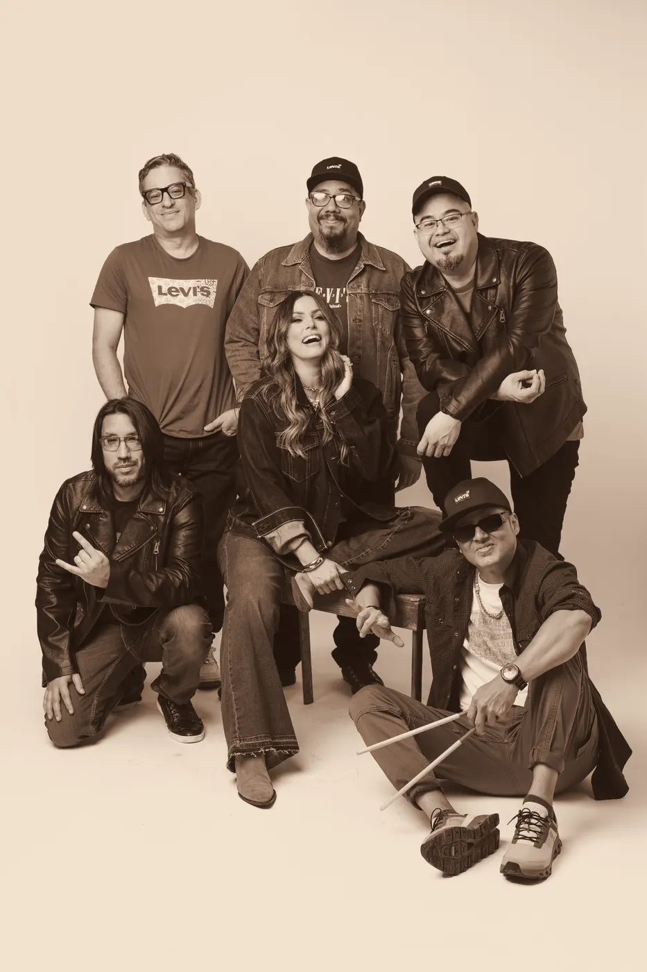 Ingrid De Ycaza y The MotherRockers, banda de música en vivo para eventos en Panamá